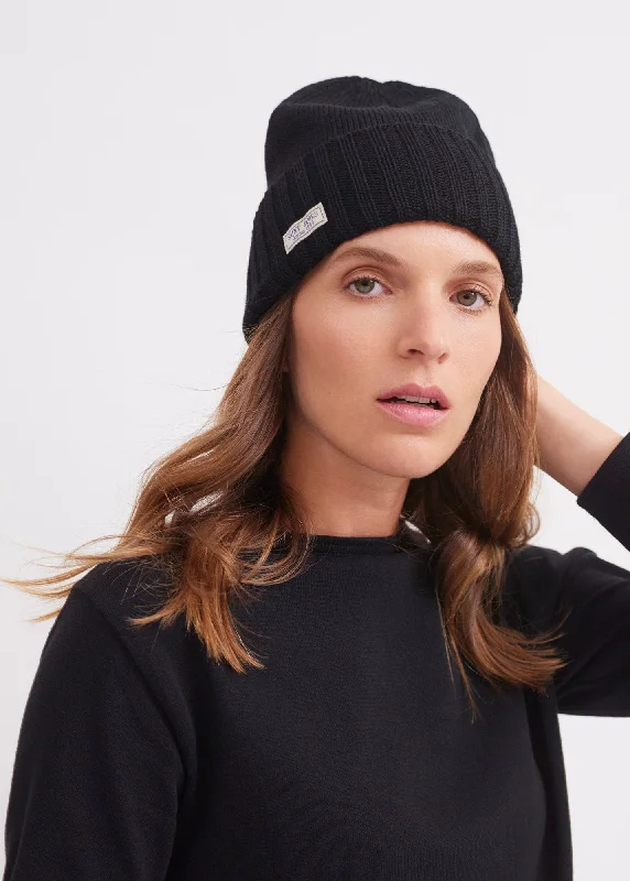 Best Beanie Hats for WinterBarbaresque turn-up hat - in knitted wool (NOIR)