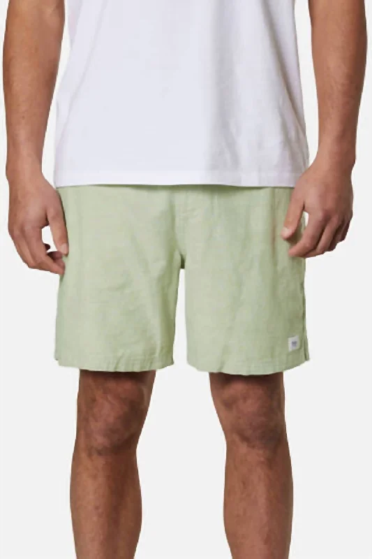 Short-Inseam Men's Dress and Casual PantsIsaiah Local Short In Desert Sage