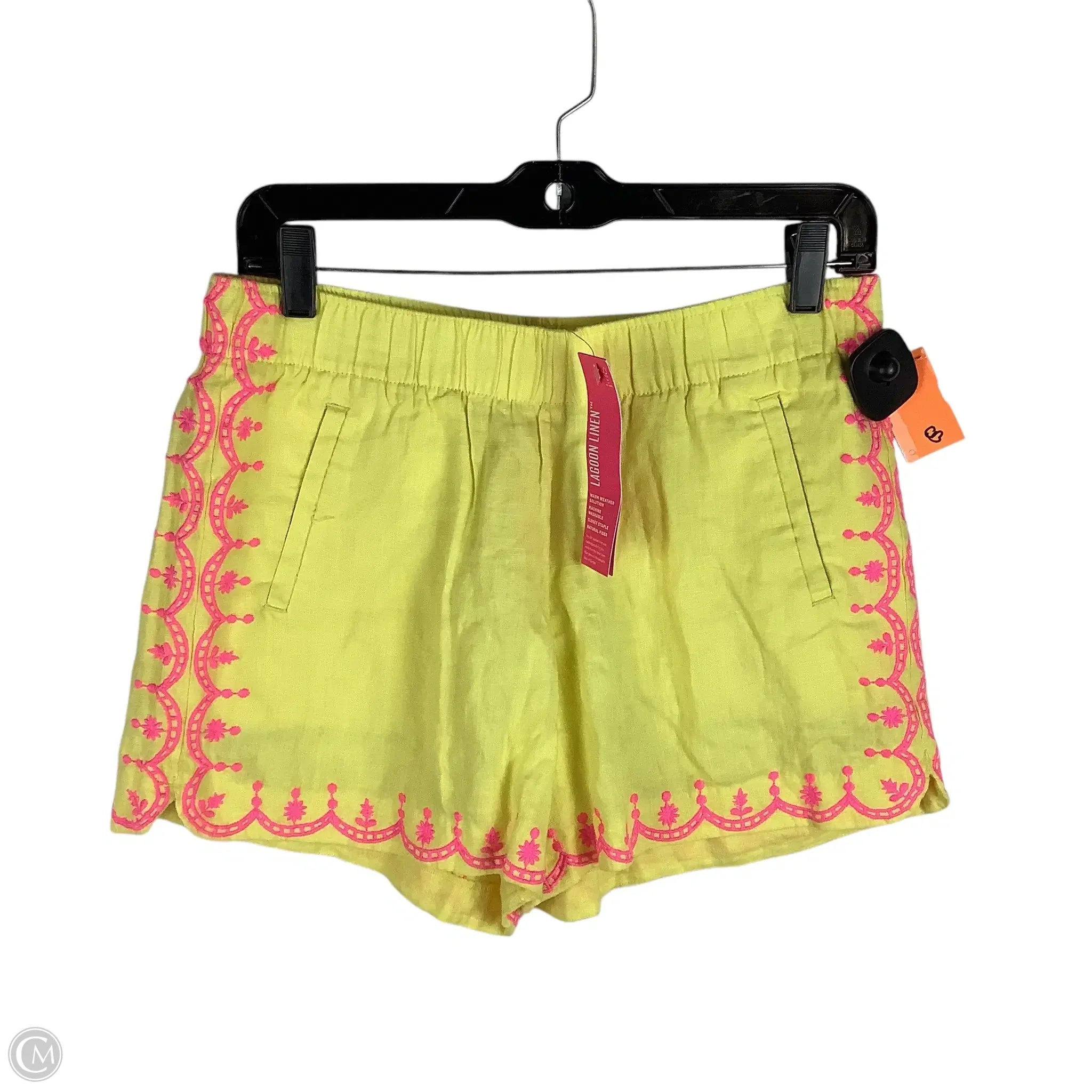 Work-Appropriate Men's Cargo and Utility ShortsShorts Designer By Lilly Pulitzer In Yellow, Size: S Work-Appropriate Men's Cargo and Utility ShortsShorts Designer By Lilly Pulitzer In Yellow, Size: S