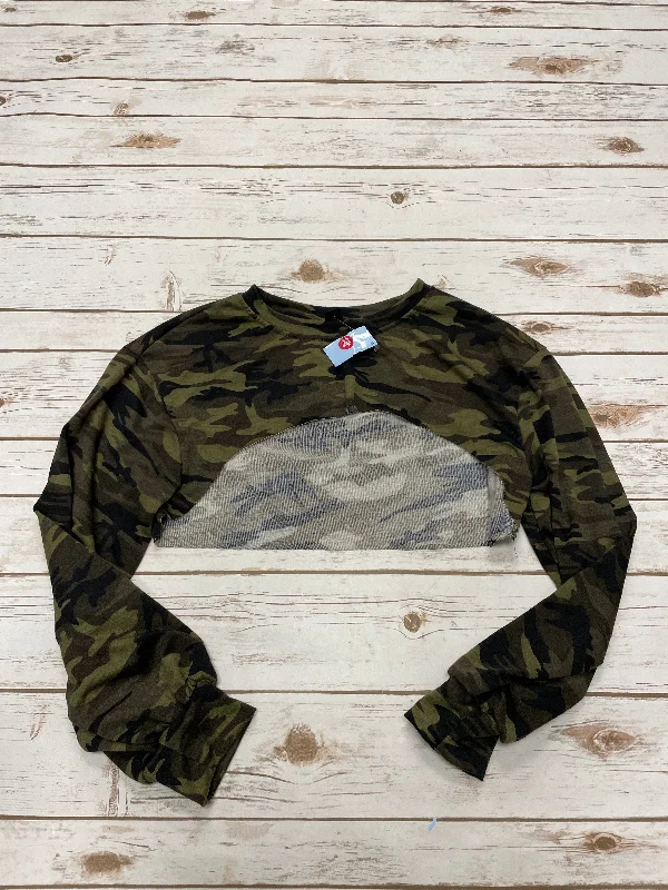 Men's Hoodies for Everyday WearSweatshirt Crewneck By Shein In Camouflage Print, Size: M Men's Hoodies for Everyday WearSweatshirt Crewneck By Shein In Camouflage Print, Size: M