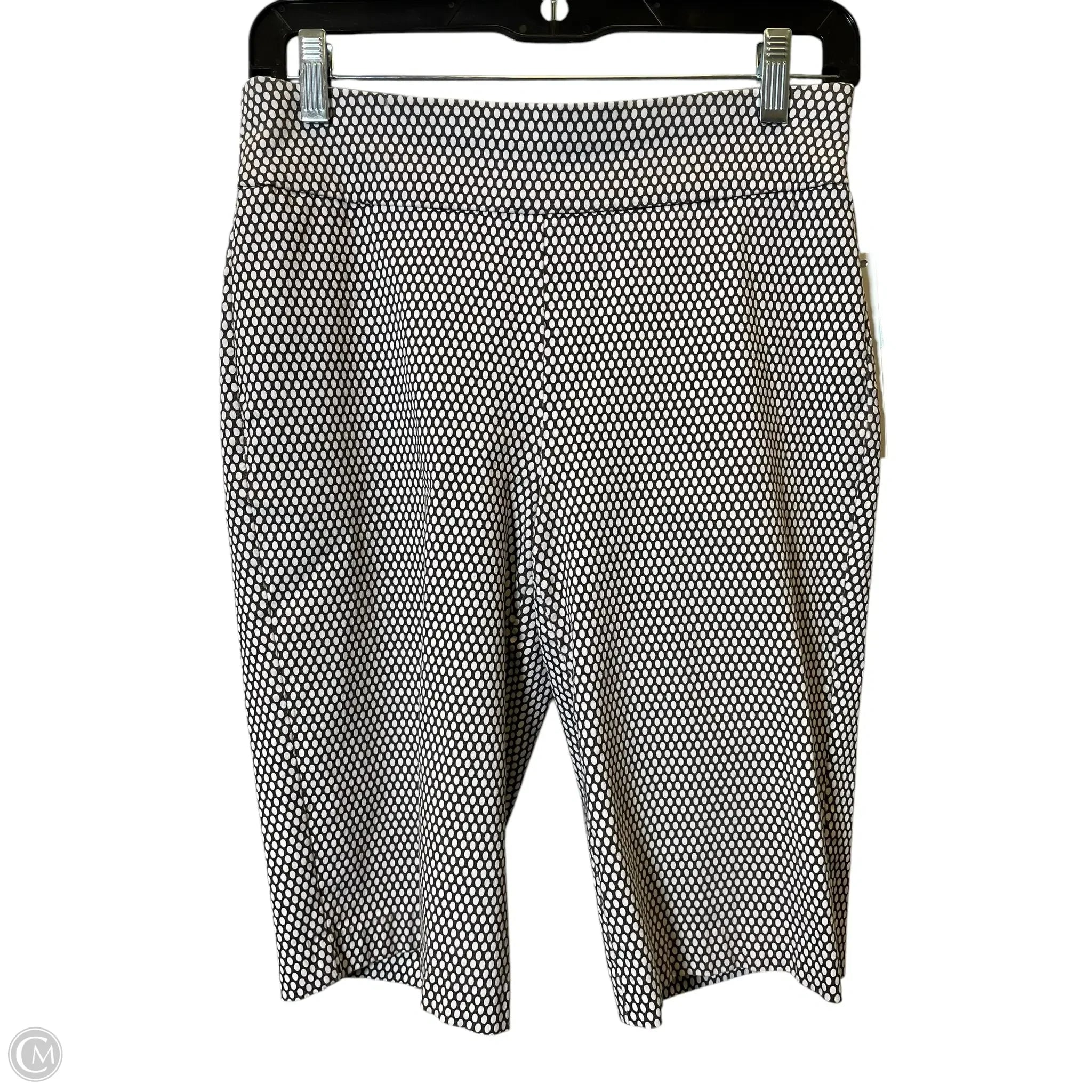 Cozy and Comfortable Men's Flannel and Fleece ShortsShorts By Chicos In Polkadot Pattern, Size: 2 Cozy and Comfortable Men's Flannel and Fleece ShortsShorts By Chicos In Polkadot Pattern, Size: 2