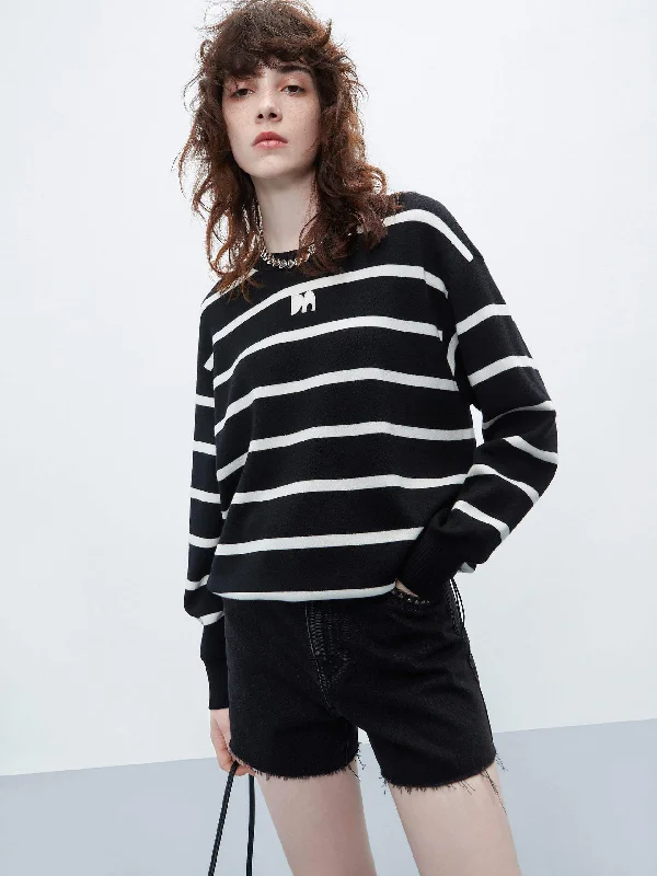 Men's Sweaters with High-Neck DesignsLoose Fit Striped Sweater