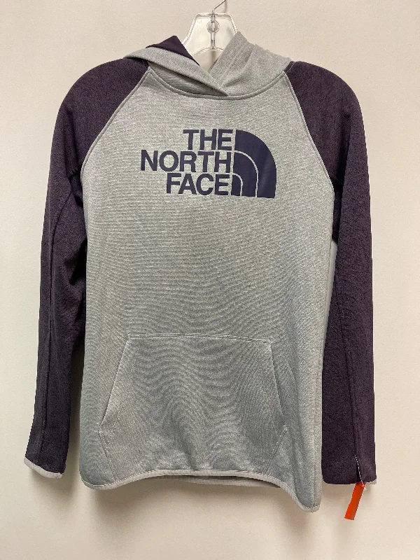 Men's Hoodies for WorkoutAthletic Sweatshirt Hoodie By The North Face In Grey, Size: S Men's Hoodies for WorkoutAthletic Sweatshirt Hoodie By The North Face In Grey, Size: S