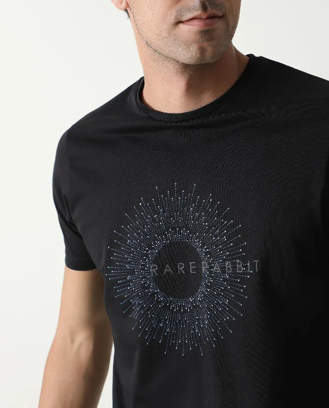 Men's Shirts with Convertible CollarsRARE RABBIT MENS KRIS BLACK T-SHIRT COTTON FABRIC SLIM FIT CREW NECK SHORT SLEEVE GRAPHIC PRINT Men's Shirts with Convertible CollarsRARE RABBIT MENS KRIS BLACK T-SHIRT COTTON FABRIC SLIM FIT CREW NECK SHORT SLEEVE GRAPHIC PRINT