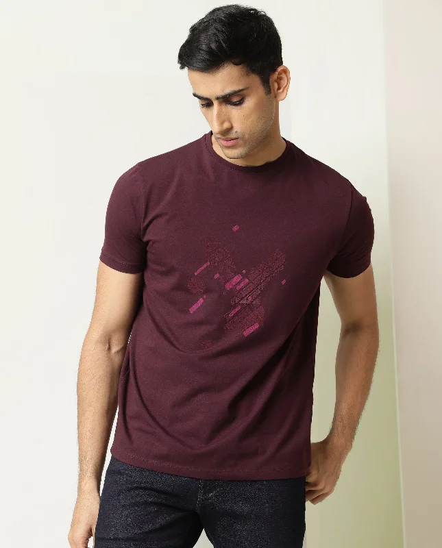 Men's Shirts with Double-Breasted DesignsRare Rabbit Men's Morph Purple Cotton Lycra Fabric Crew Neck Half-Sleeves Regular Fit Flock Printed Logo T-Shirt Men's Shirts with Double-Breasted DesignsRare Rabbit Men's Morph Purple Cotton Lycra Fabric Crew Neck Half-Sleeves Regular Fit Flock Printed Logo T-Shirt