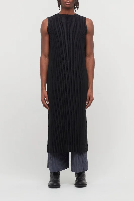 Men's Coats for Dressy OccasionsHomme Plissé Issey Miyake March Tunic in Black