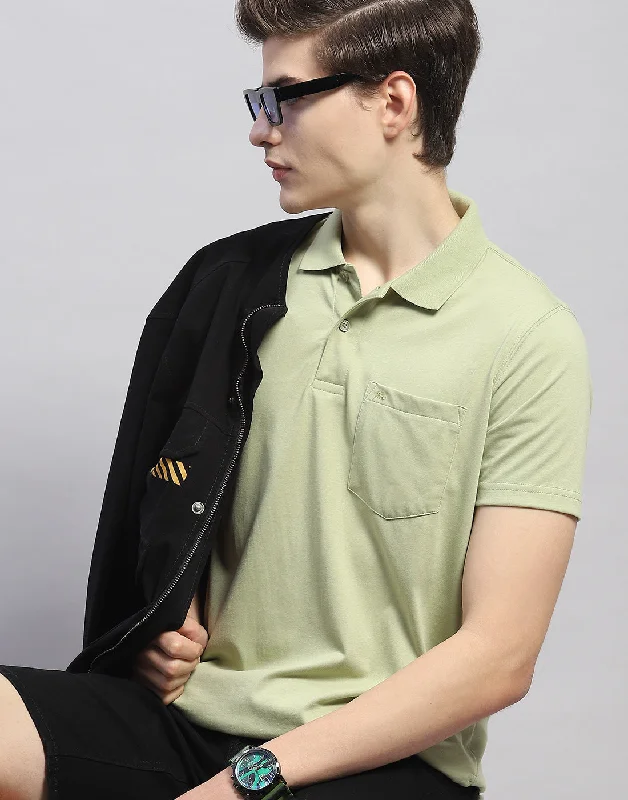 Men's Shirts with Contrast CollarsMen Green Solid Polo Collar Half Sleeve T-Shirt