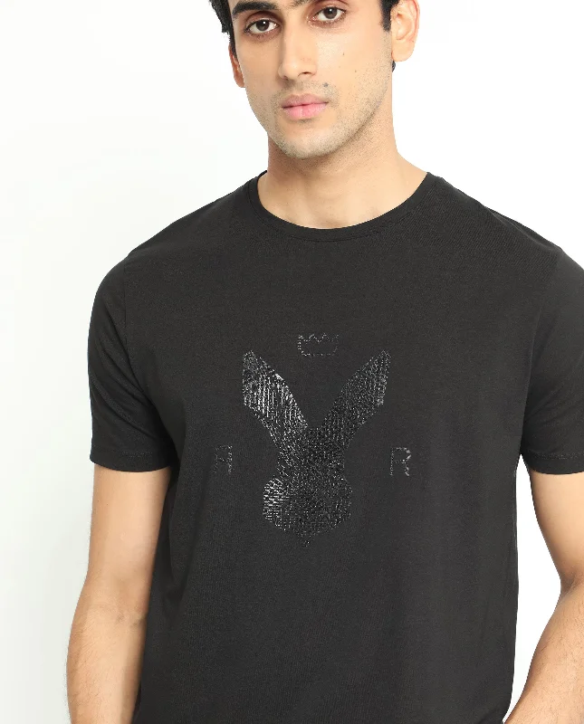 Men's Shirts with Zippered PocketsRare Rabbit Men's Balta Black Crew Neck HD Print Logo With Studs Half Sleeves Regular Fit T-Shirt Men's Shirts with Zippered PocketsRare Rabbit Men's Balta Black Crew Neck HD Print Logo With Studs Half Sleeves Regular Fit T-Shirt