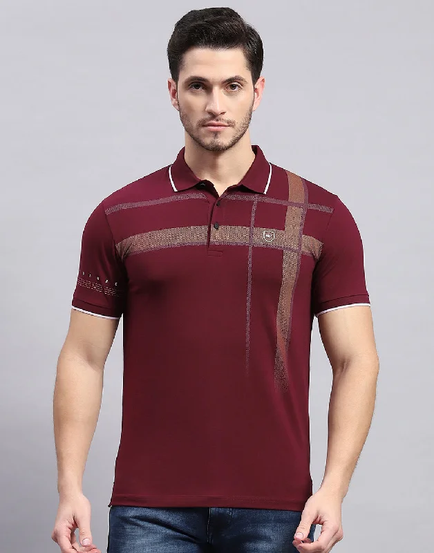 Men's Shirts for HikingMen Maroon Printed Polo Collar Half Sleeve T-Shirt