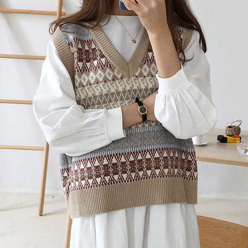 Men's Sweaters with Set-In SleevesKittenAlarm - Sleeveless Retro Pattern Short Knitted Vest Sweater