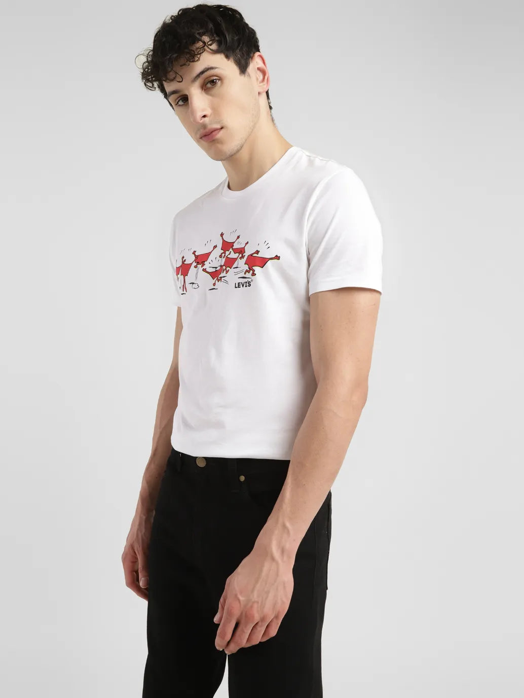 Men's Shirts with Wrinkle-Resistant FabricMen's Graphic Slim Fit T-shirt