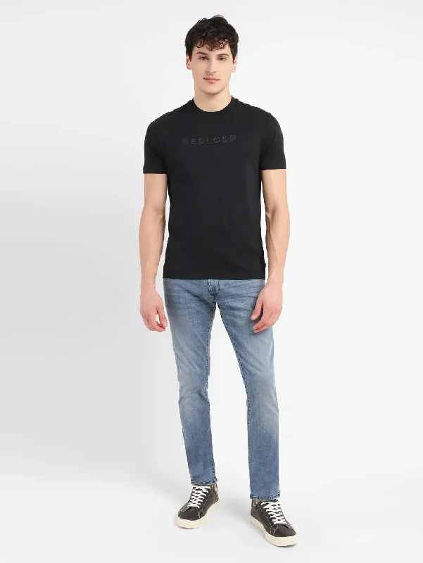 Classic Men's Button-Up ShirtsMen's Typographic Print Slim Fit T-shirt