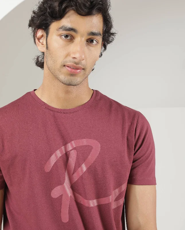 Men's Shirts with Scoop NecksRare Rabbit Men's Stamp Dark Pink Cotton Lycra Fabric Crew Neck Half Sleeves Regular Fit Graphic Print Branding T-Shirt Men's Shirts with Scoop NecksRare Rabbit Men's Stamp Dark Pink Cotton Lycra Fabric Crew Neck Half Sleeves Regular Fit Graphic Print Branding T-Shirt