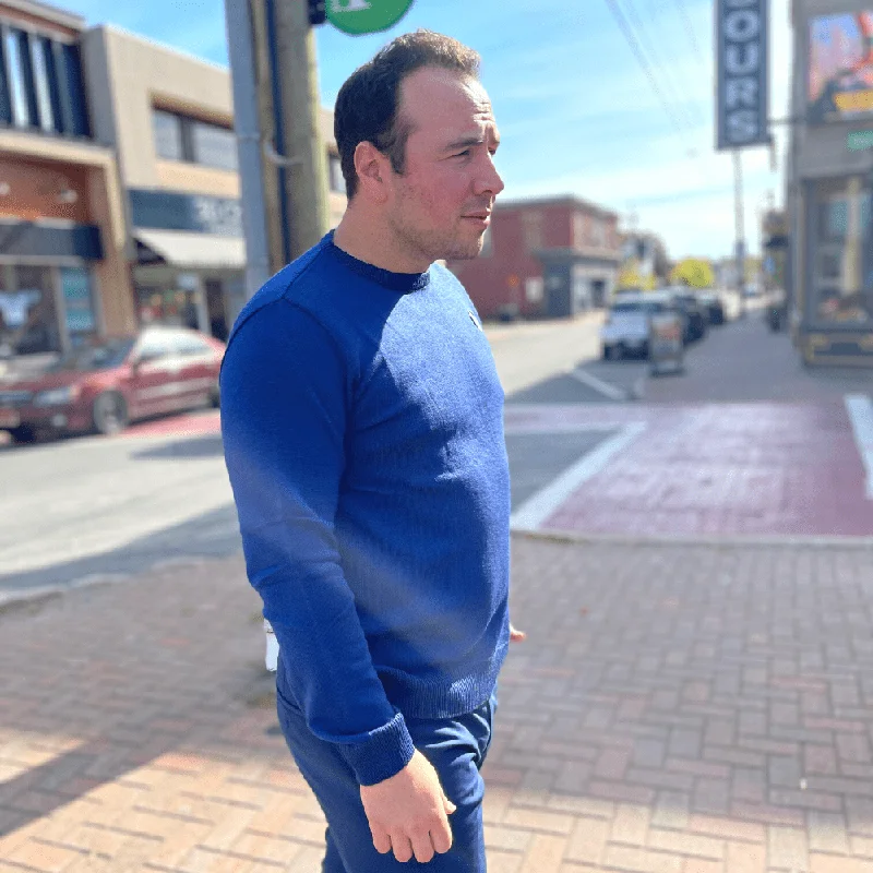 Casual Men's Pullover SweatersMontechiaro Wool Blend Knit Sweater - 00070510M