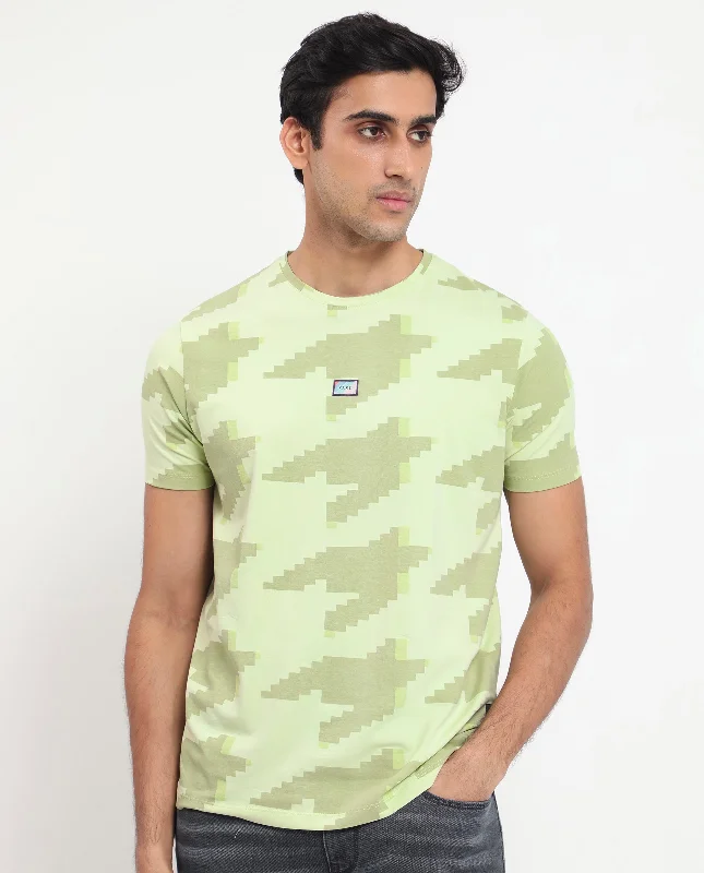 Classic Men's Button-Up ShirtsRare Rabbit Men's Venus Light Green Crew Neck Houndstooth Print Half Sleeves Slim Fit T-Shirt Classic Men's Button-Up ShirtsRare Rabbit Men's Venus Light Green Crew Neck Houndstooth Print Half Sleeves Slim Fit T-Shirt
