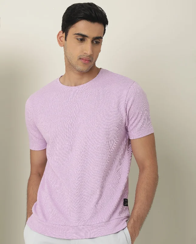 Men's Sleeveless TopsRare Rabbit Men's Coni Pastel Purple Polyester Cotton Fabric Crew Neck Half Sleeves Regular Fit Structured Dobby T-Shirt Men's Sleeveless TopsRare Rabbit Men's Coni Pastel Purple Polyester Cotton Fabric Crew Neck Half Sleeves Regular Fit Structured Dobby T-Shirt