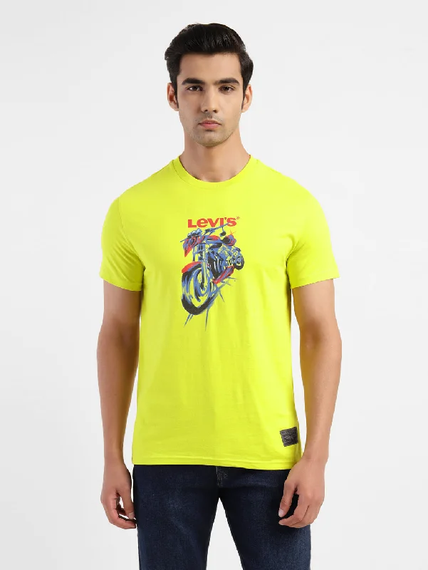 Men's Shirts with Geometric PatternsMen's Graphic Print Regular Fit T-shirt