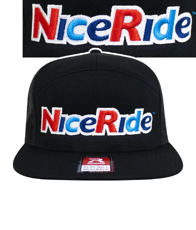 Casual Beanie Caps"Smile" 7 Panel Trucker Hat