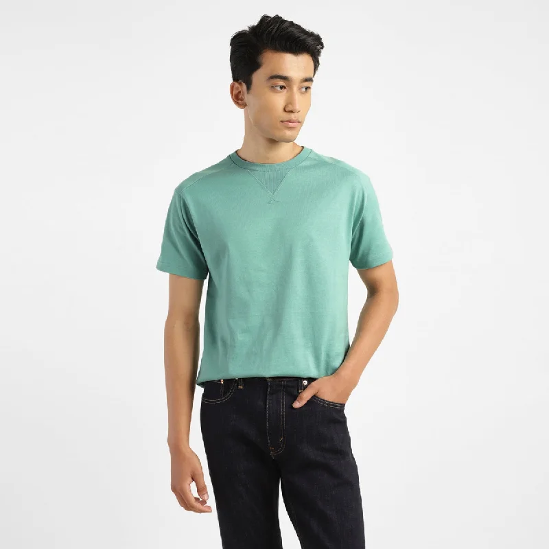 Classic Men's Button-Up ShirtsMen's Solid Crew Neck T-shirt